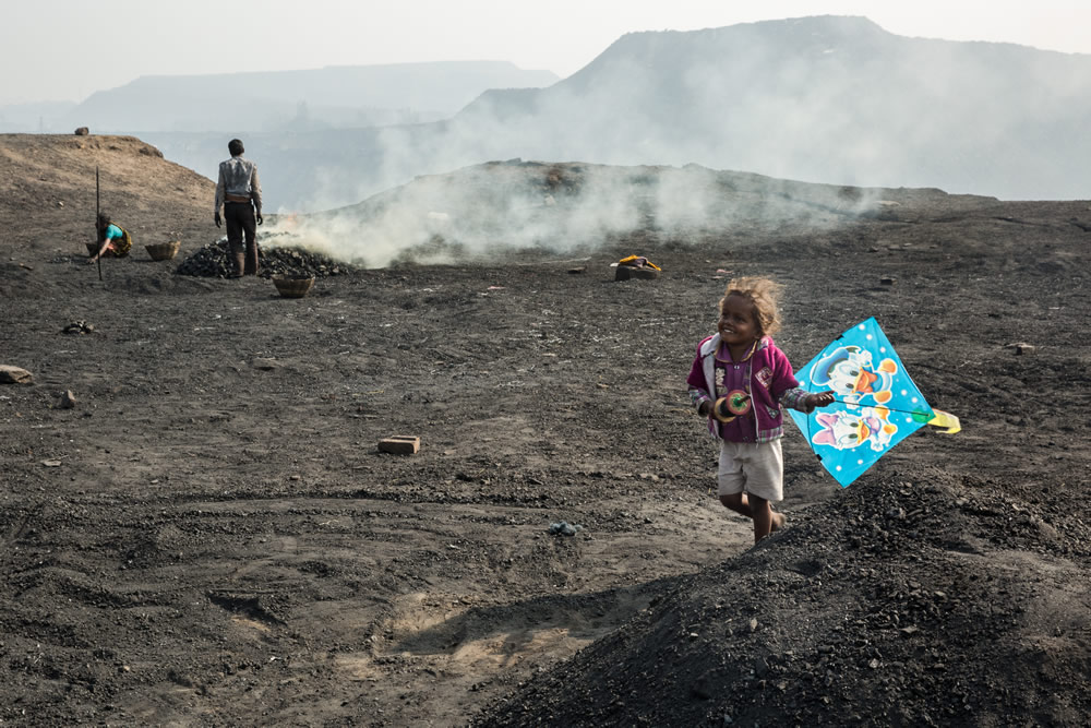 Will the fire ever stop? - Photo Story By Egyptian photographer Walaa Alshaer