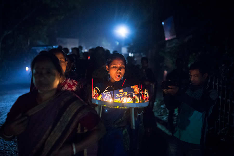 Sitalkuchi 2016 - A Rural Bengali Wedding Story By Madhabendu Hensh