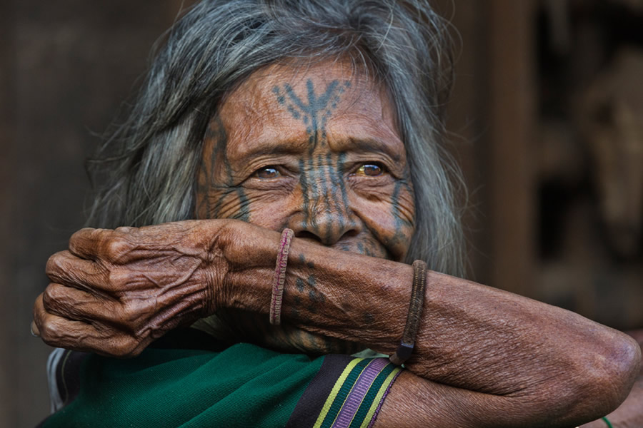 The Vanishing Face: Tattooed Women Of Myanmar By Lopamudra Talukdar