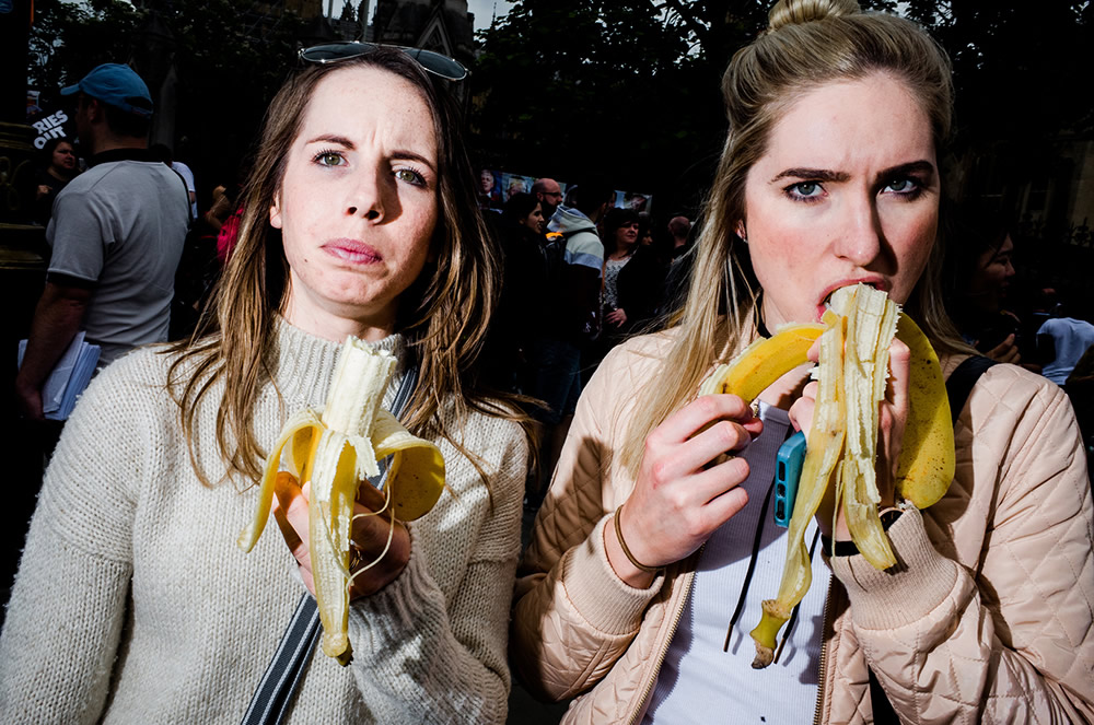 Flash Street Photography By Gareth Bragdon