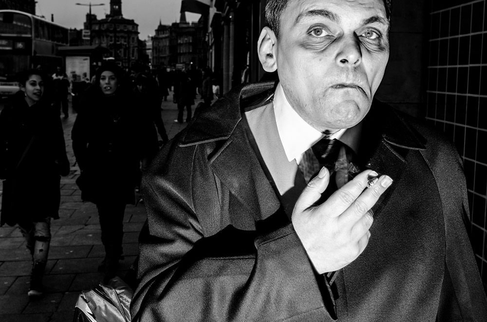 Flash Street Photography By Gareth Bragdon