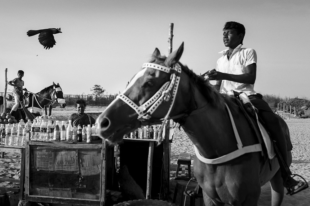 Beyond Vision - Street Photography Series By Mouhamed Moustapha