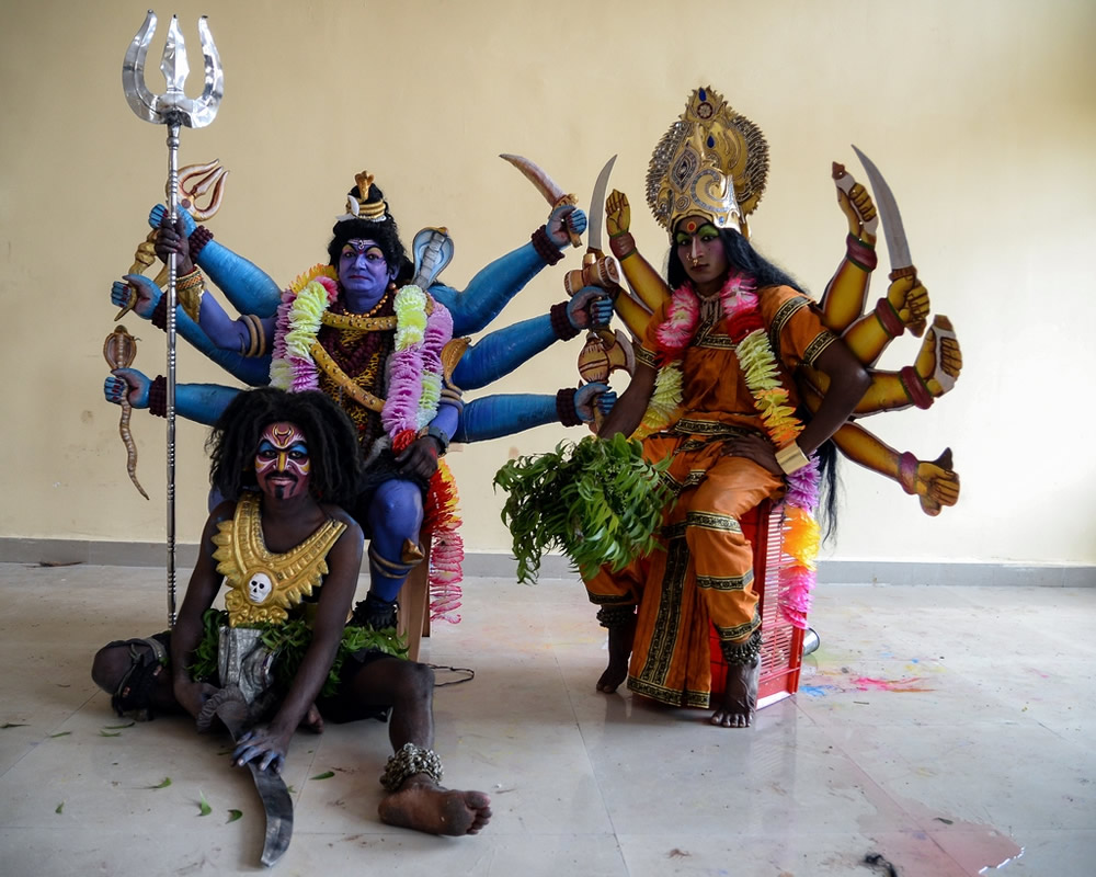 Bonalu: Hindu Festival Of Telangana - Photo Series By Indian Photographer Debarshi Mukherjee