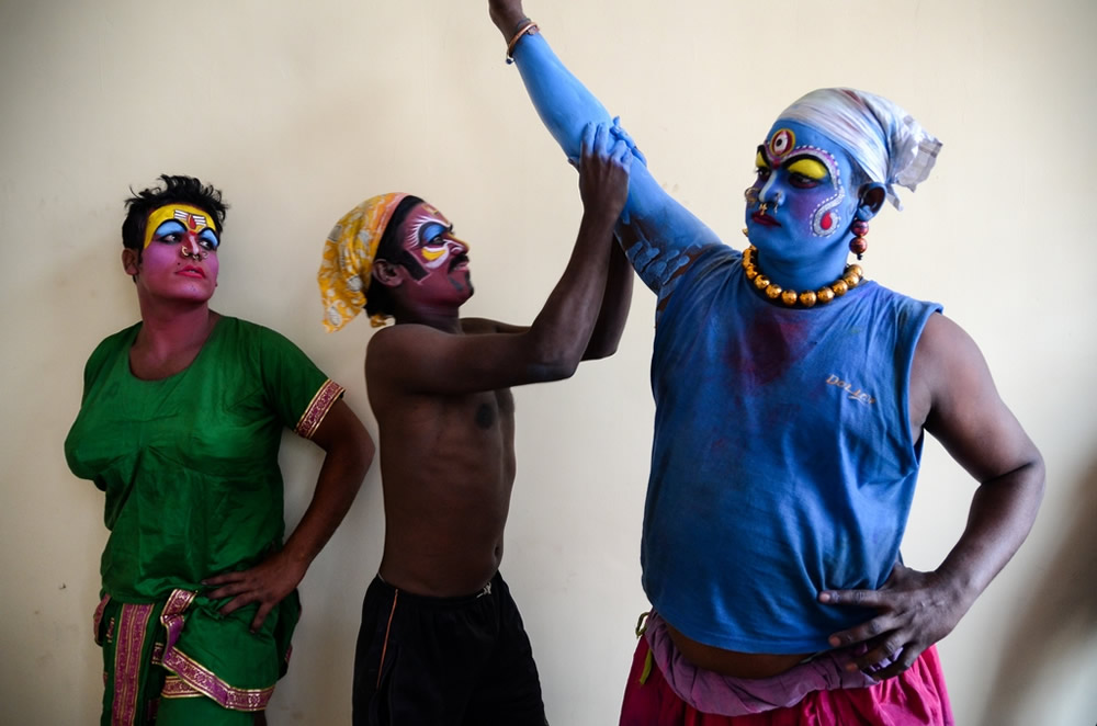 Bonalu: Hindu Festival Of Telangana - Photo Series By Indian Photographer Debarshi Mukherjee