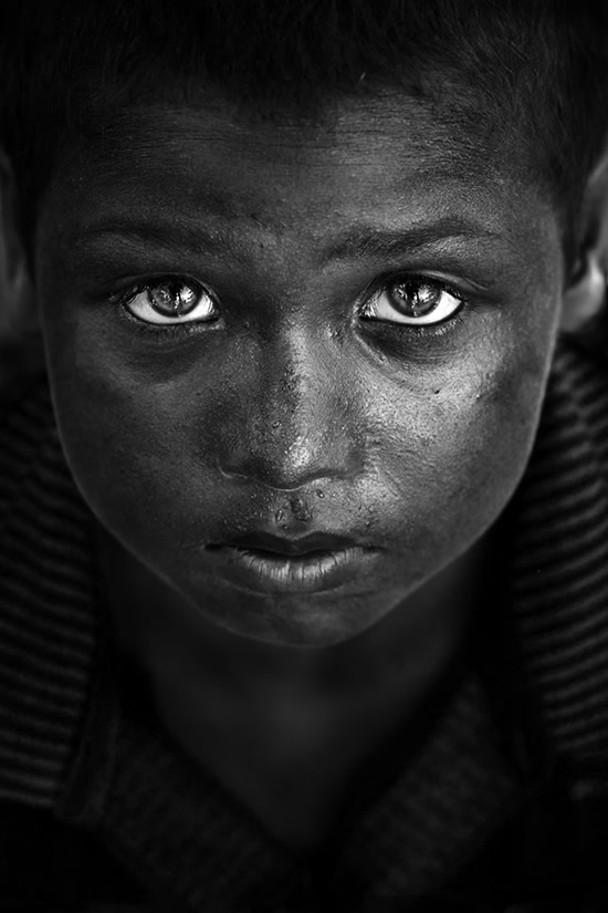 My Love With Black And White - Photo Series By Indian Photographer Bhaskar Kundu