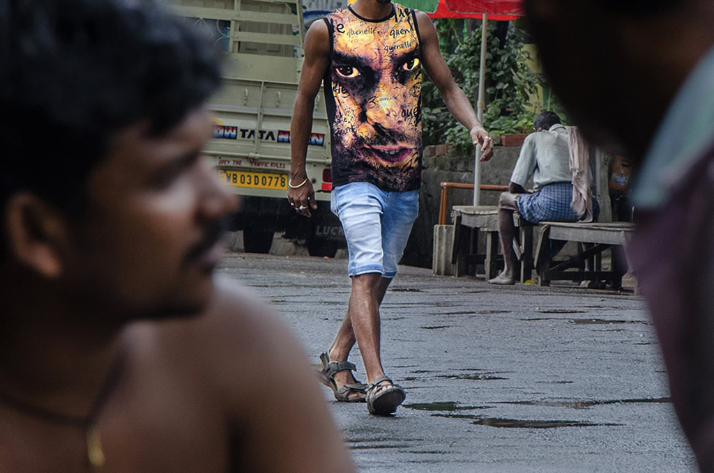 Kolkata – The City with a Sole: Street Photography Series By Ranita Roy