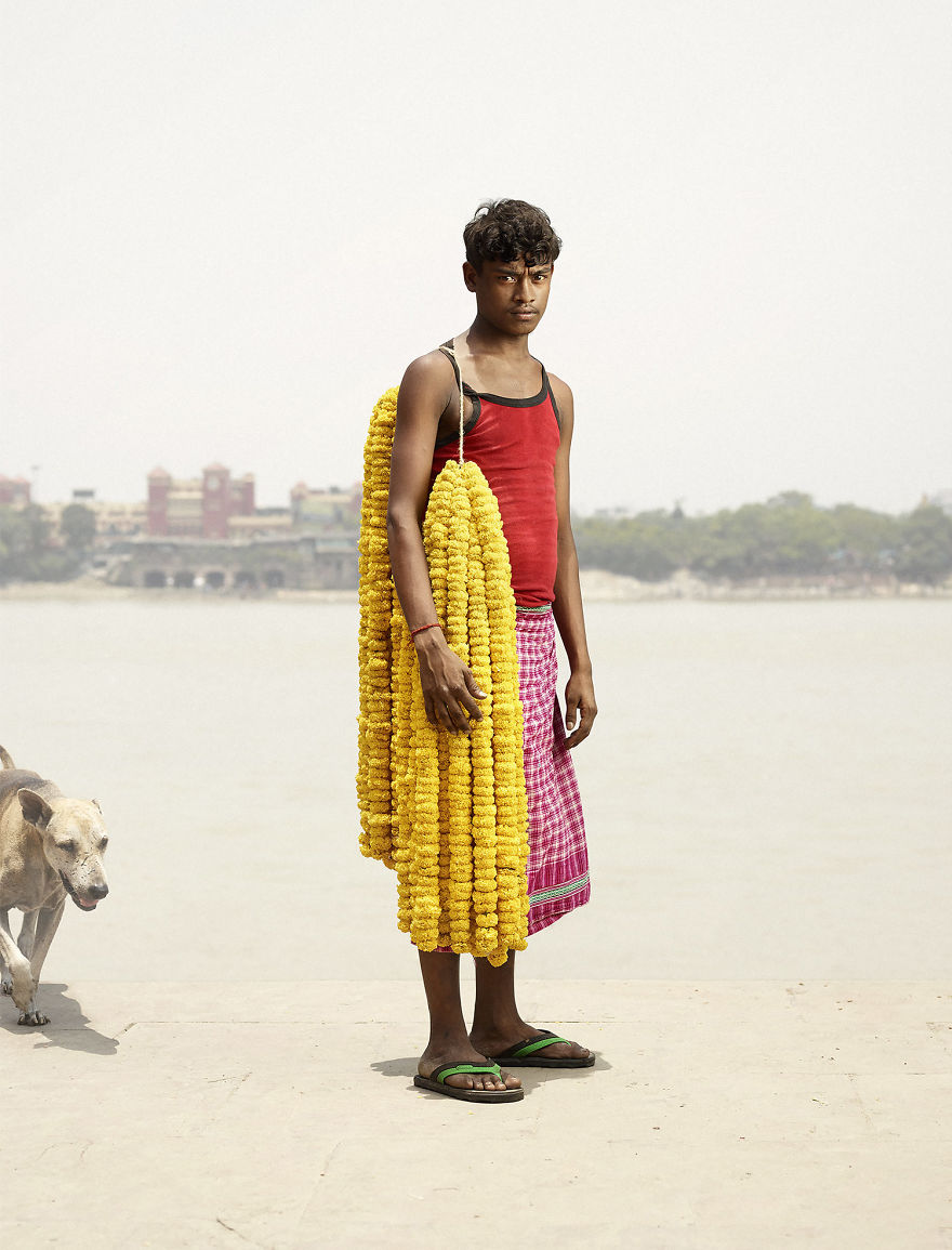 Flower Men In Kolkata - Photo Series By Denmark Photographer Ken Hermann