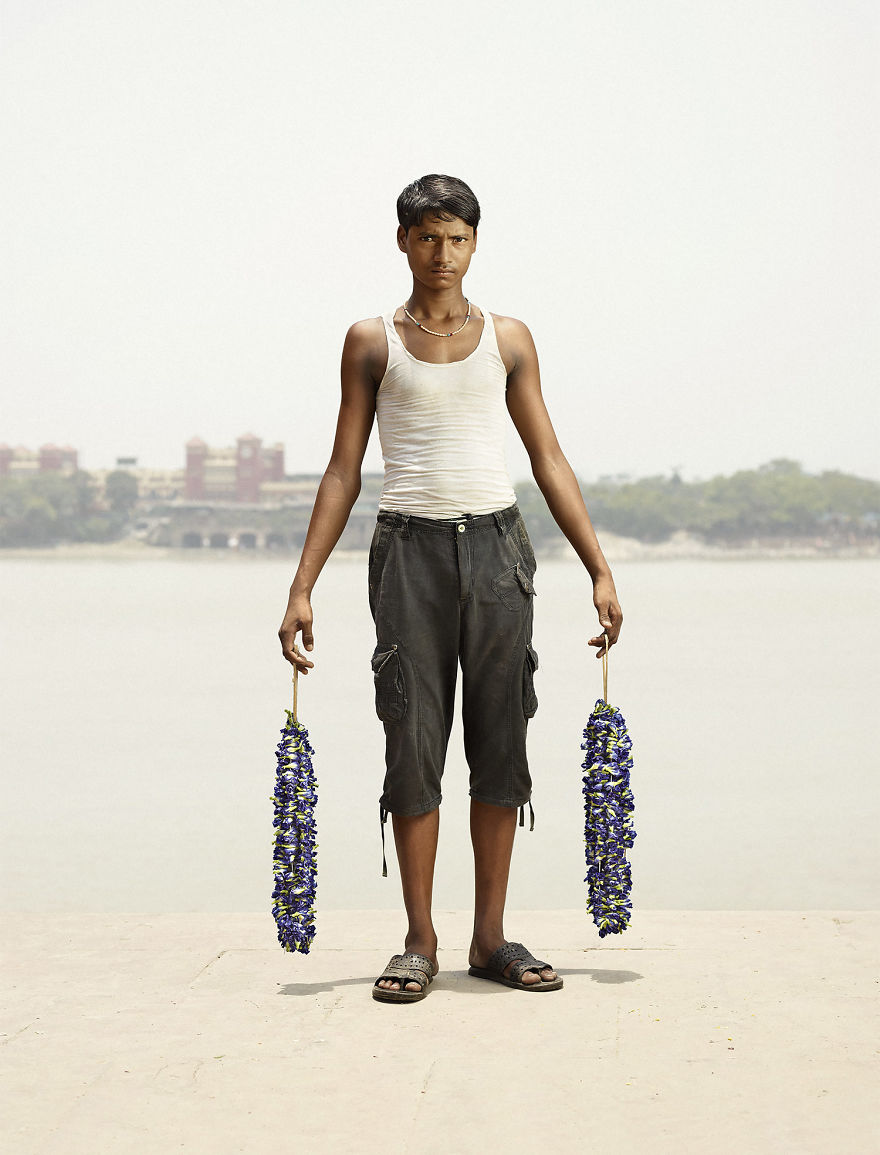 Flower Men In Kolkata - Photo Series By Denmark Photographer Ken Hermann