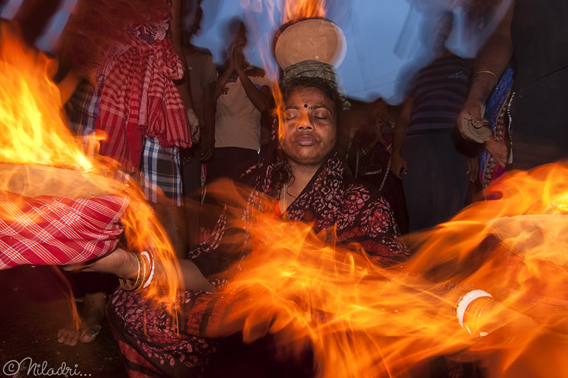 Ignition of Faith: Amidst Bengal - Photo Series By Indian Photographer Niladri Adhikary