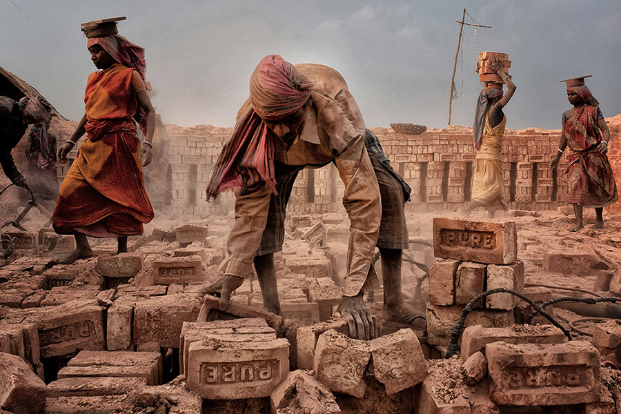 Hard Working Life - Photo Series By Indian Photographer Shibasish Saha