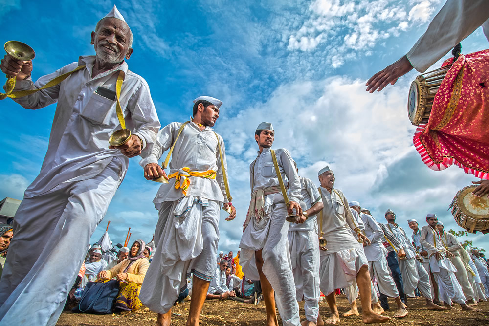 Palkhi Festival - Photo Story By Indian Photographer Mahesh Lonkar