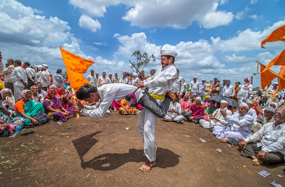 Palkhi Festival - Photo Story By Indian Photographer Mahesh Lonkar