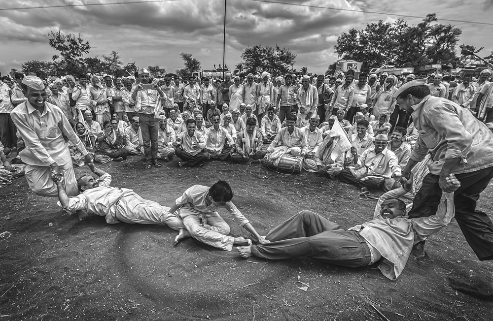 Palkhi Festival - Photo Story By Indian Photographer Mahesh Lonkar