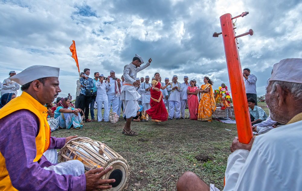 Palkhi Festival - Photo Story By Indian Photographer Mahesh Lonkar