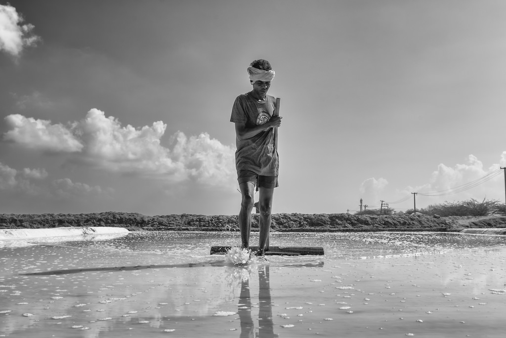 Life In Salt Pans - Photo Series By Indian Photographer Padmanabhan Rangarajan