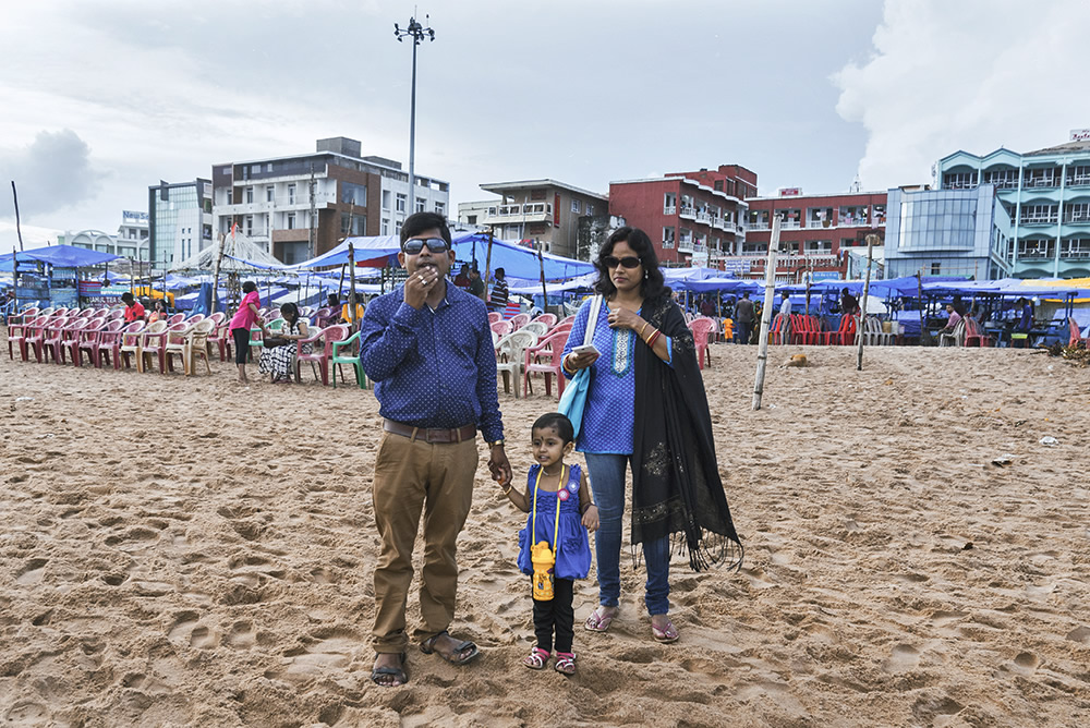 Middle Class Vacation: Photo Series By Indian Photographer Ritam Nandy