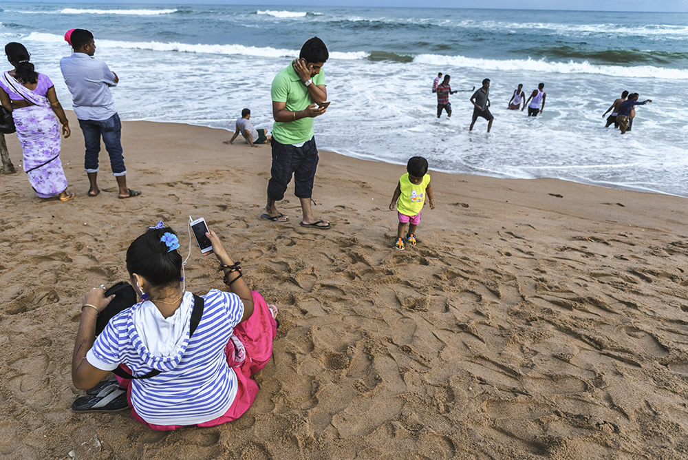 Middle Class Vacation: Photo Series By Indian Photographer Ritam Nandy