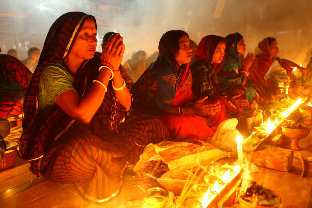 The Face of Faith: Photo Series By Indian Photographer Prashanta Hridoy