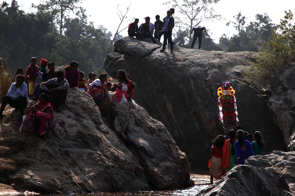 TUSU Festival – Photo Series By Indian Photographer Nilanjan Ray