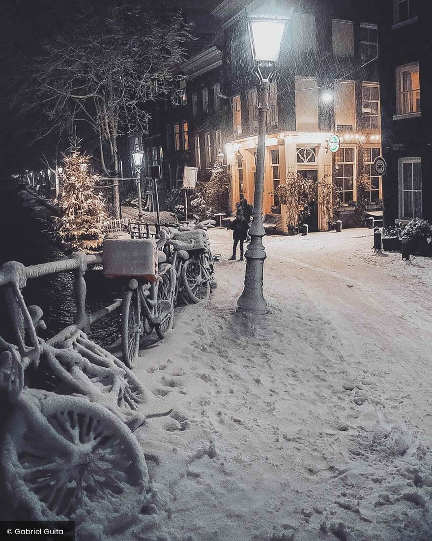Dutch Photographer Gabriel Guita Beautifully Captured Amsterdam Covered By Heavy Snow