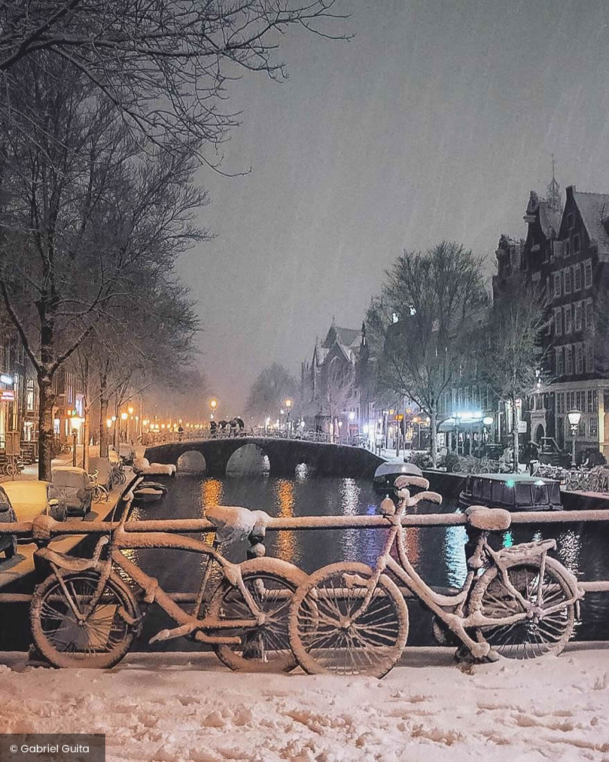 Dutch Photographer Gabriel Guita Beautifully Captured Amsterdam Covered ...