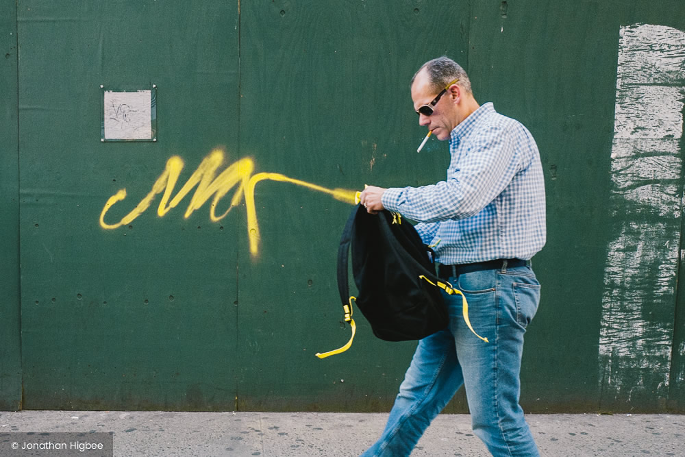 Interview With New York Street Photographer Jonathan Higbee