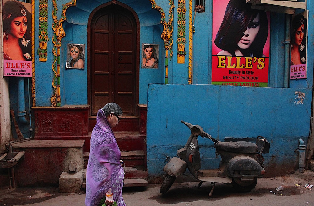 Old Delhi: Life In A Chaotic Heritage - Photo Series By Aniruddha Guha Sarkar
