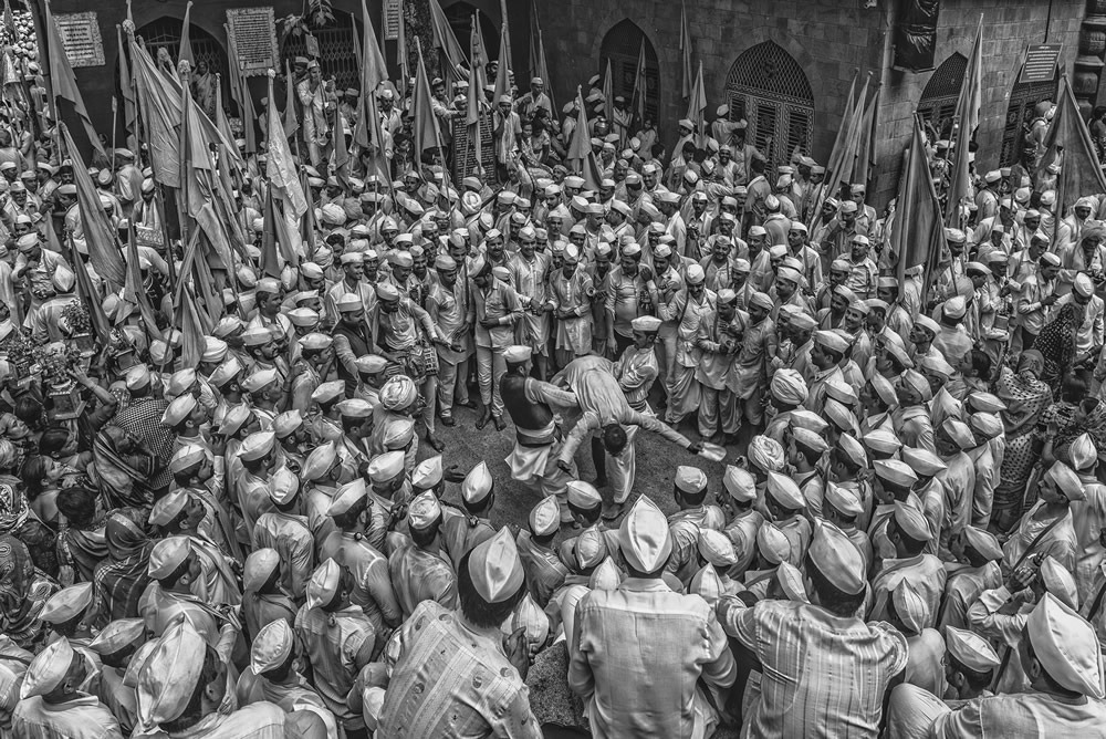 ​Palkhi Festival: Photo Series By Indian Photographer Dnyaneshwar Prakash Vaidya