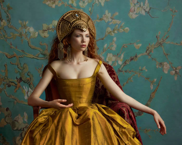 Dutch Photographer Gemmy Woud-Binnendijk Shoots Portraits In the Style Of Classic Paintings