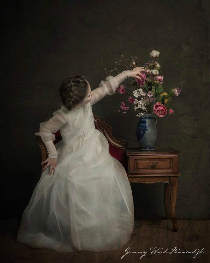 Dutch Photographer Gemmy Woud-Binnendijk Shoots Portraits In the Style Of Classic Paintings