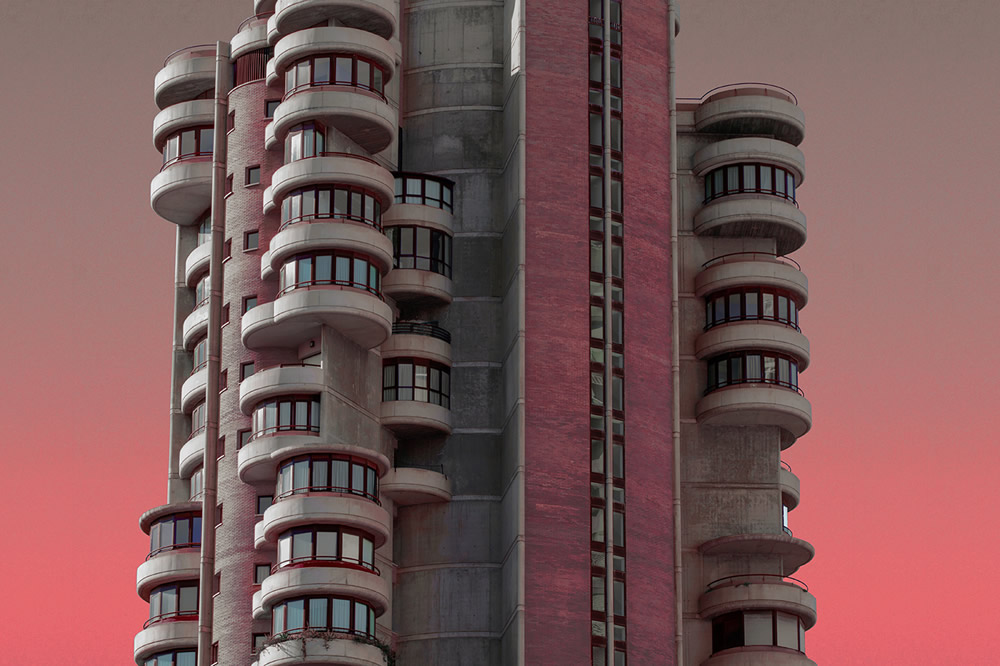 Stunning Alien Architecture Captured By Spanish Photographer Al Mefer