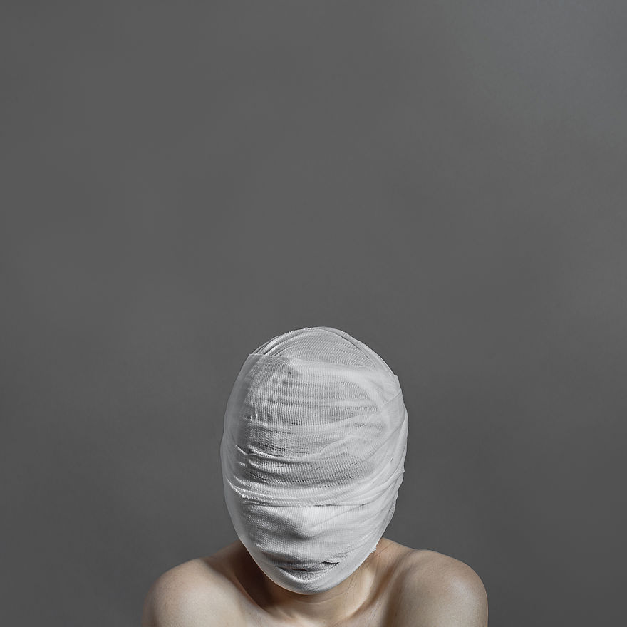 Self-Love: Photographer Hsin Wang Deeply Captured Her Feelings About Romantic Relationships