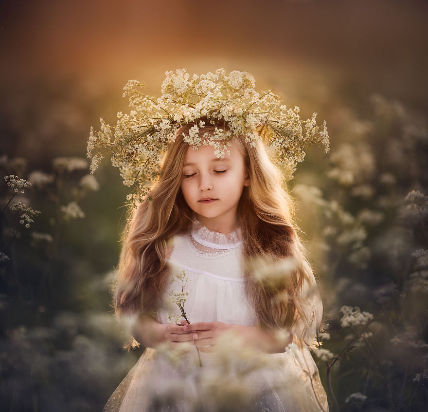 Photographer Roberta Baneviciene Beautifully Captured Her Daughter With ...