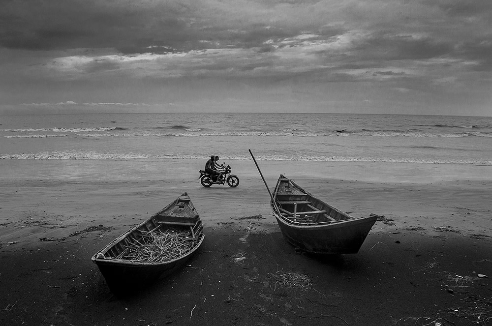 Life In Kuakata: Photo Series By Bangladeshi Photographer Nafi Sami