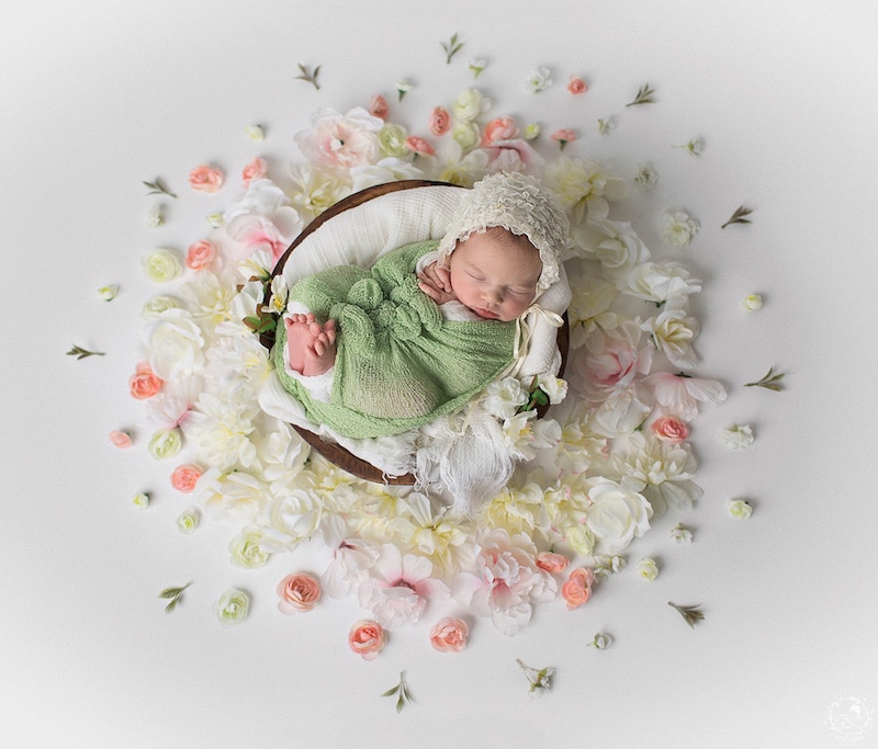 Cutest Photos Of Newborns At The Center Of Handmade Mandalas By Gabriele Dabasinskaite