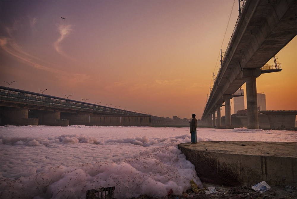 Other Side Of The Bank: Photo Series By Indian Photographer Jai Thakur