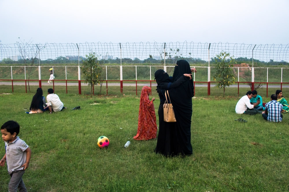 Interview With Bangladeshi Street Photographer Sohail Bin Mohammad