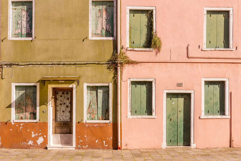 Incredible Photographs Of Venetian Island Of Burano By Tania De Pascalis