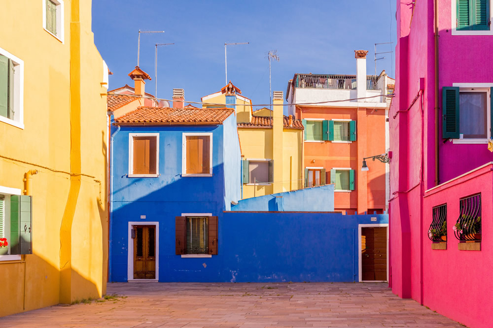 Incredible Photographs Of Venetian Island Of Burano By Tania De Pascalis