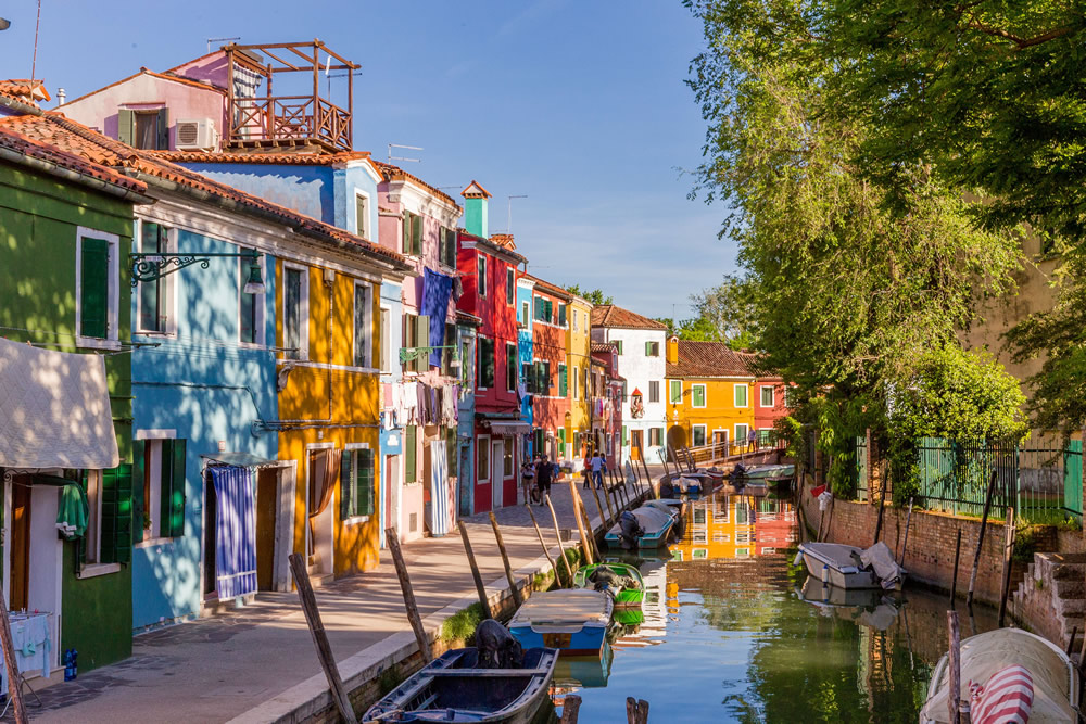 Incredible Photographs Of Venetian Island Of Burano By Tania De Pascalis