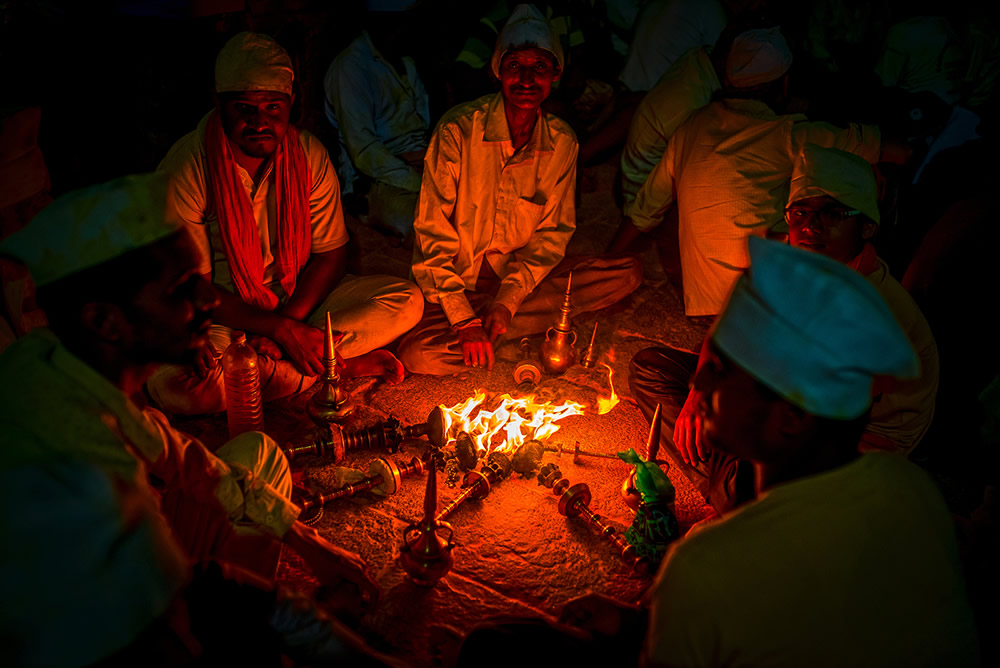 Jejuri - Somvati Amavasya Festival: Photo Story By Indian Photographer Mahesh Lonkar