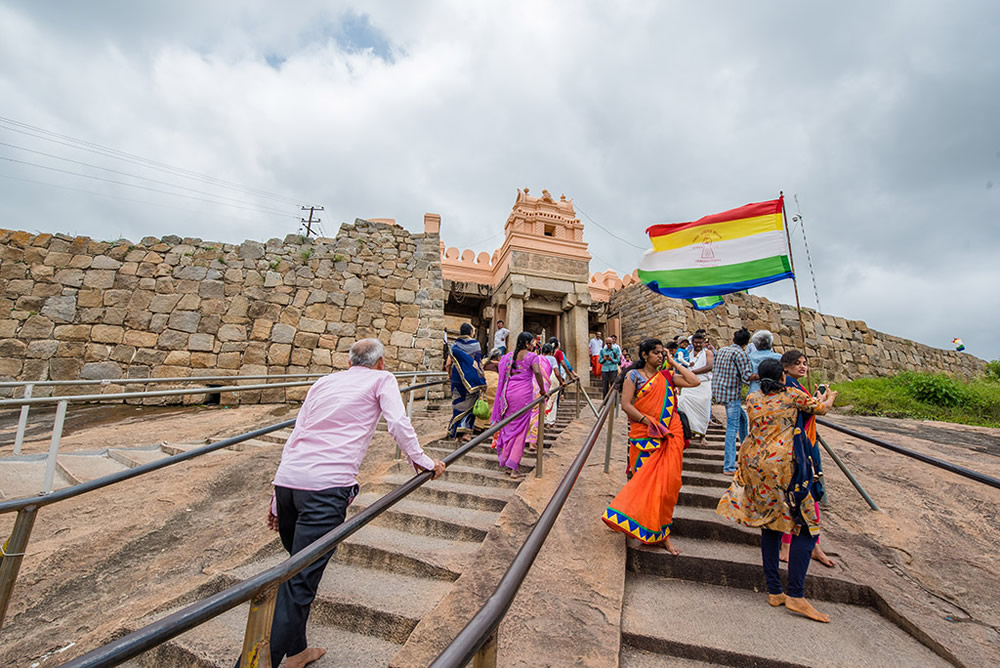 Mahamastakabhisheka at Shravanabelagola: Beautiful Photo Series By Shreenivasa Yenni