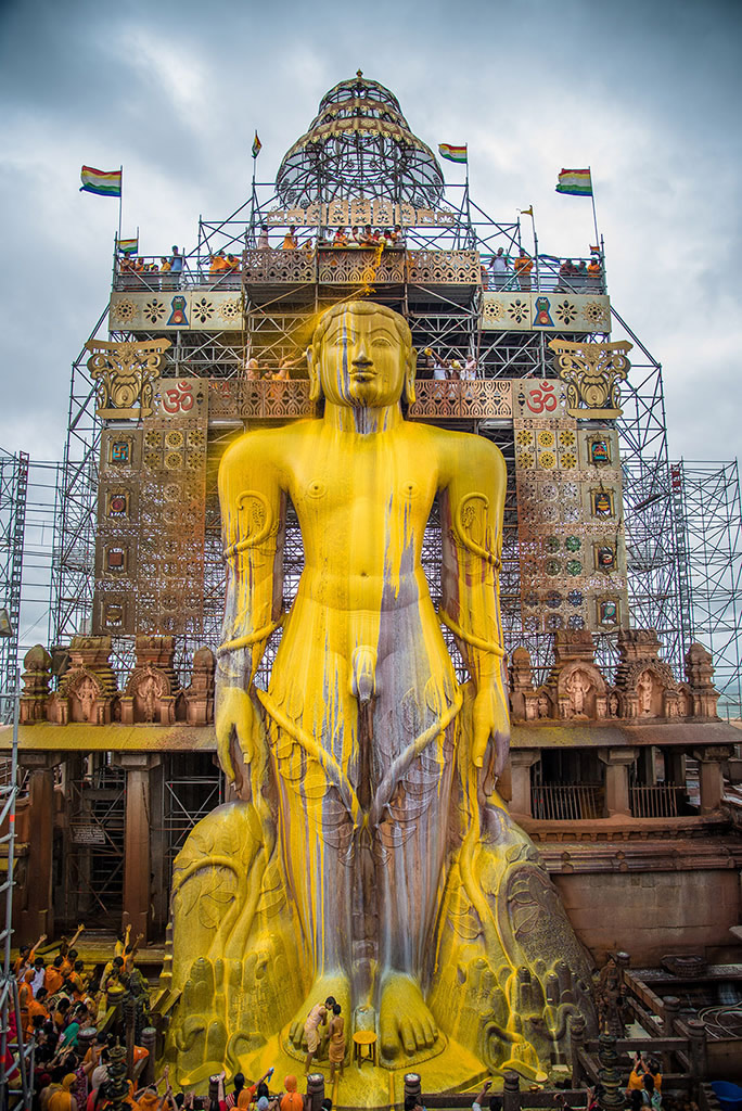 Mahamastakabhisheka at Shravanabelagola: Beautiful Photo Series By Shreenivasa Yenni