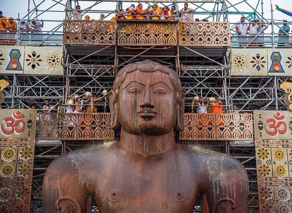 Mahamastakabhisheka at Shravanabelagola: Beautiful Photo Series By Shreenivasa Yenni