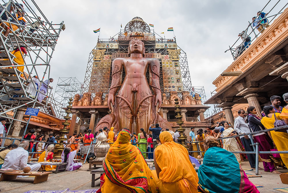 Mahamastakabhisheka at Shravanabelagola: Beautiful Photo Series By Shreenivasa Yenni