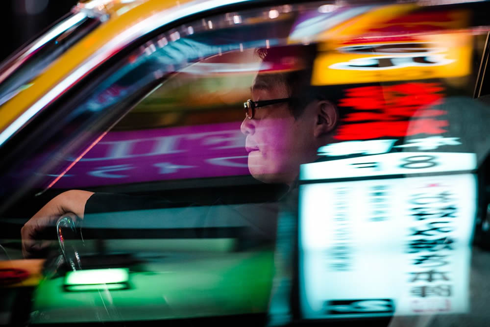Photographer Oleg Tolstoy Stunningly Captured Tokyos Nighttime Taxi Drivers