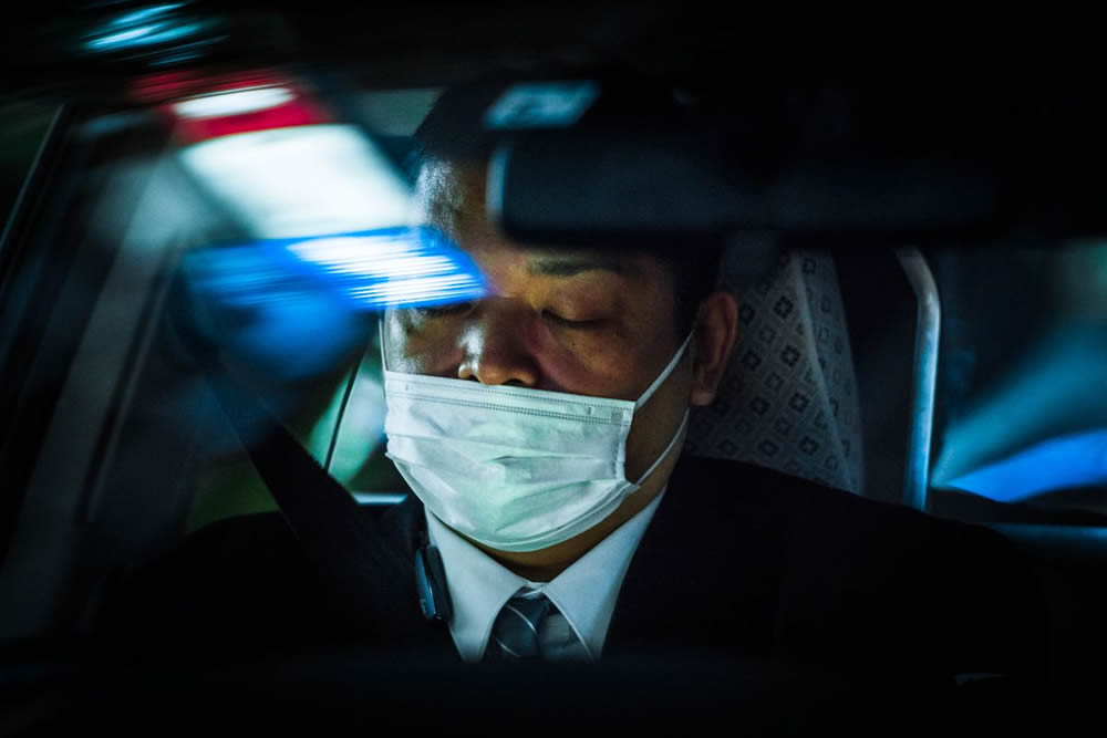 Photographer Oleg Tolstoy Stunningly Captured Tokyos Nighttime Taxi Drivers