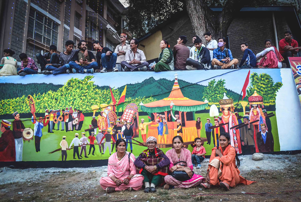 Kullu Dusshera: Photo Series By Indian Photographer Shikha Sood