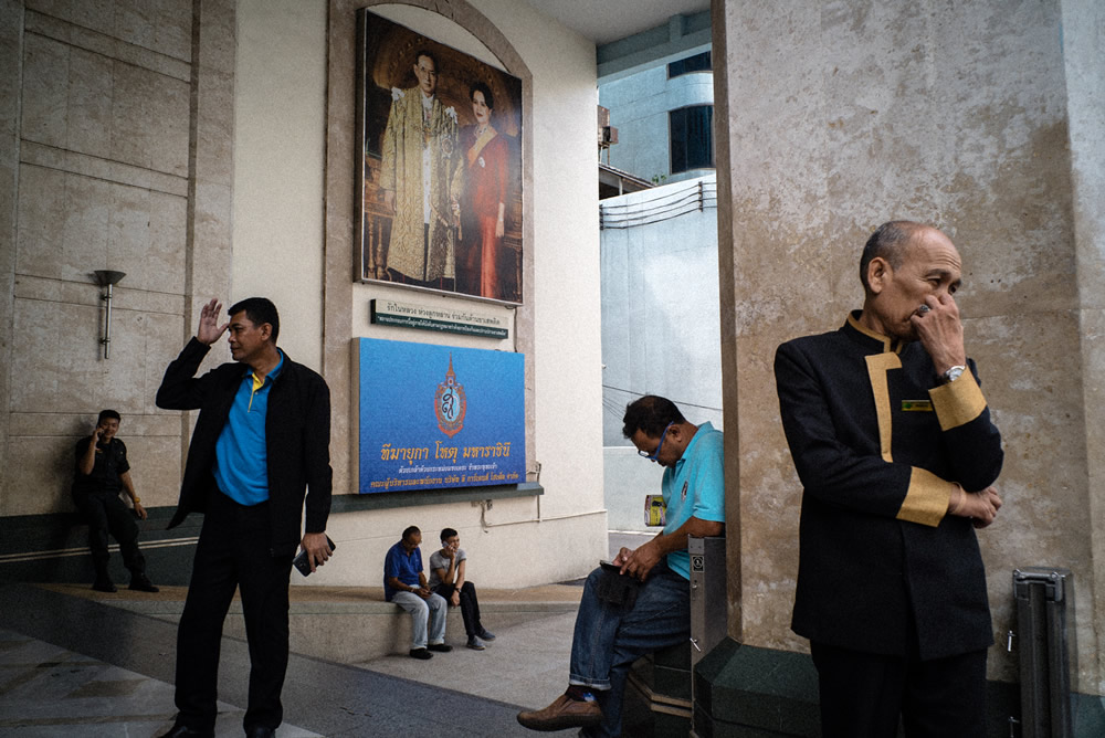 An Amazing Interview With Thai Street Photographer Sakulchai Sikitikul