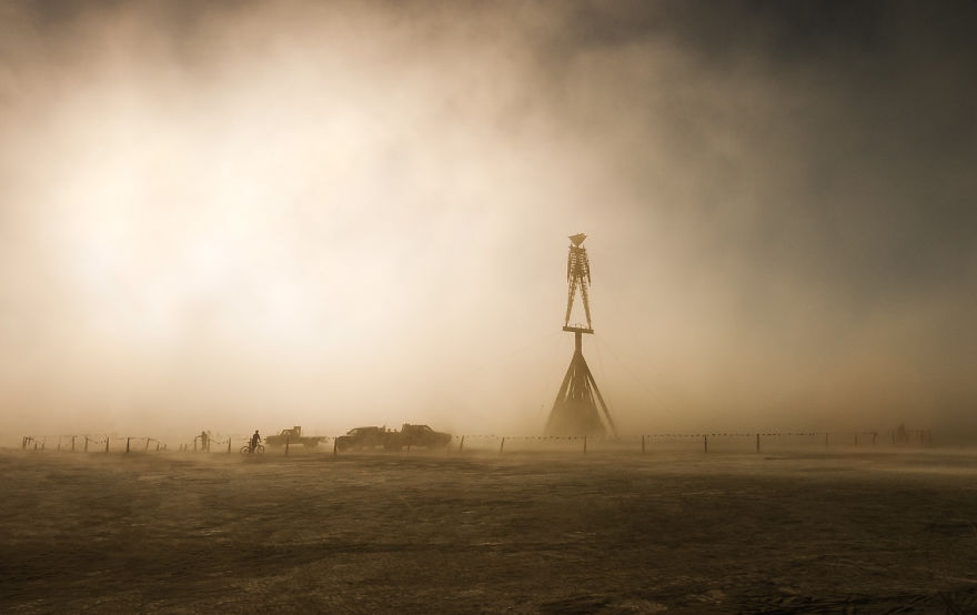 Photographer Philip Volkers Beautifully Captured Decade Of Photographs From Burning Man